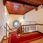 Apartamento Attic Historic Building With Air Conditioning *