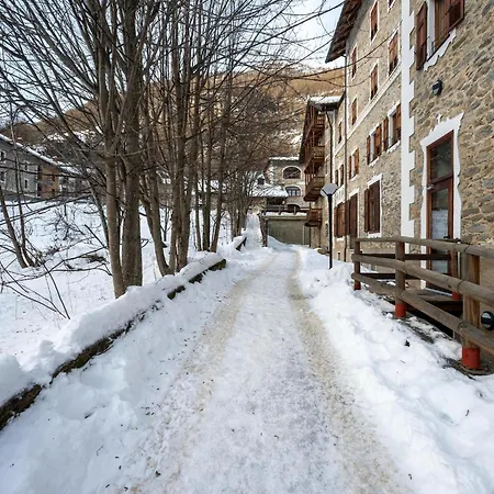 Apartament Attic Historic Building With Air Conditioning *