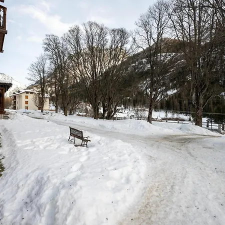 Attic Historic Building With Air Conditioning Ceresole Reale