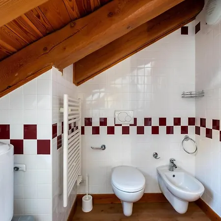 公寓 Attic Historic Building With Air Conditioning *