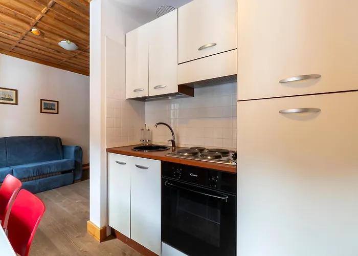 Apartamento Attic Historic Building With Air Conditioning Ceresole Reale